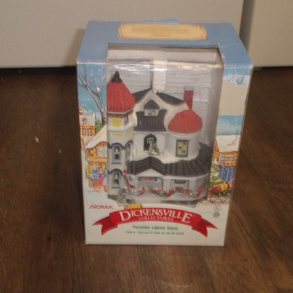 Dickensville 3 story mansion porcelain light up house building MIB - Picture 1 of 1